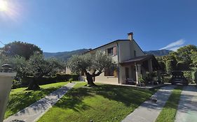 Maryhouse